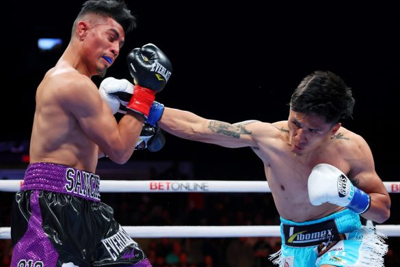 March 5, 2022; San Diego, CA, USA; Mauricio Lara and Emilio Sanchez during their March 5, 2022 fight at the Pechanga Arena in San Diego, California. Mandatory Credit: Ed Mulholland/Matchroom.
