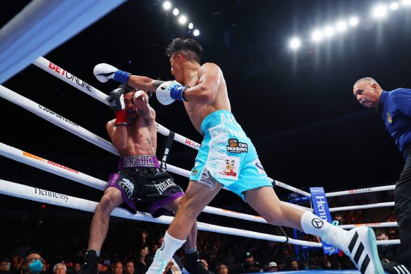 March 5, 2022; San Diego, CA, USA; Mauricio Lara and Emilio Sanchez during their March 5, 2022 fight at the Pechanga Arena in San Diego, California. Mandatory Credit: Ed Mulholland/Matchroom.